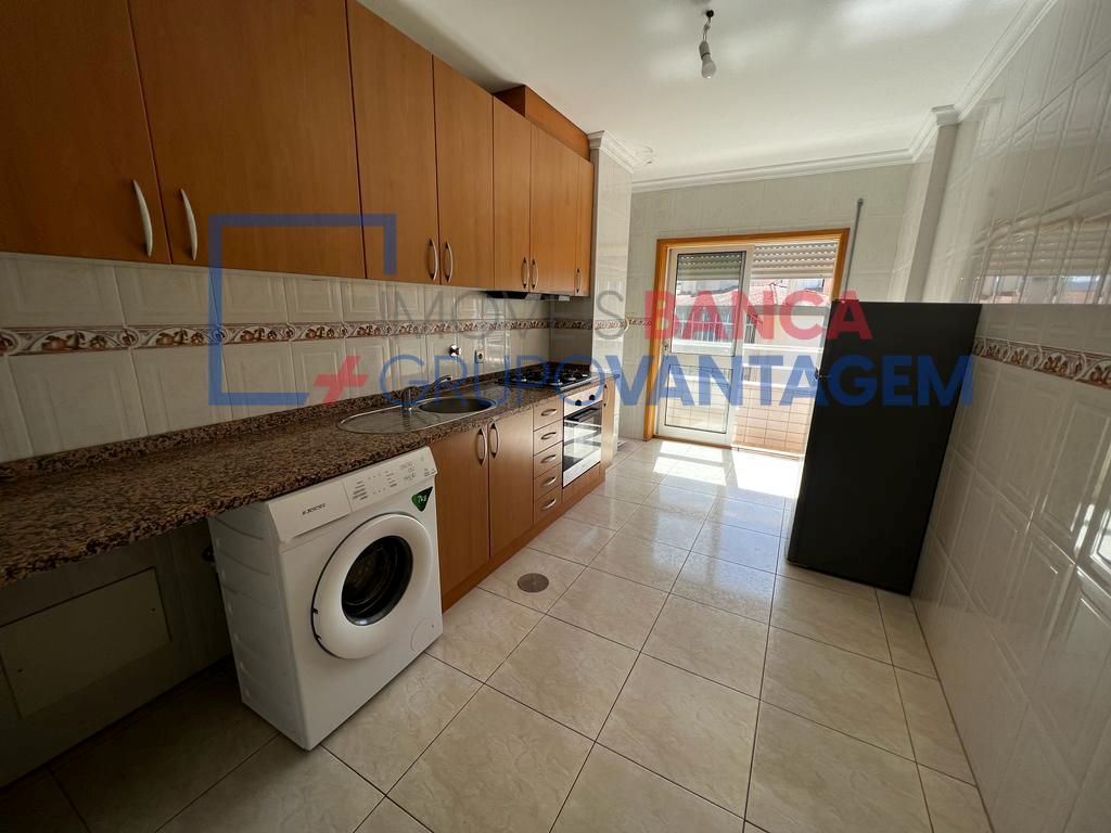 Apartamento T3 para Venda em O. Azeméis, Riba-Ul, Ul, Macinhata Seixa, Madail