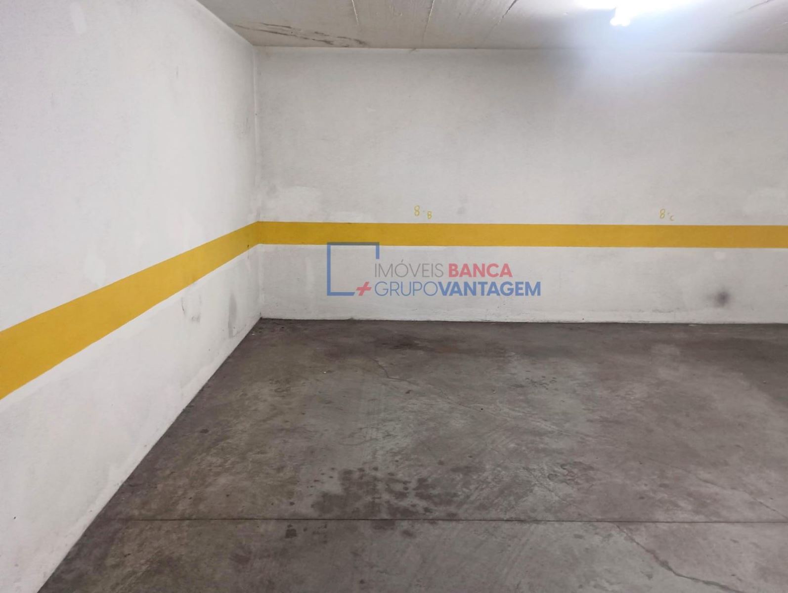 Apartamento T1 para Venda em Rio de Mouro Foto 14