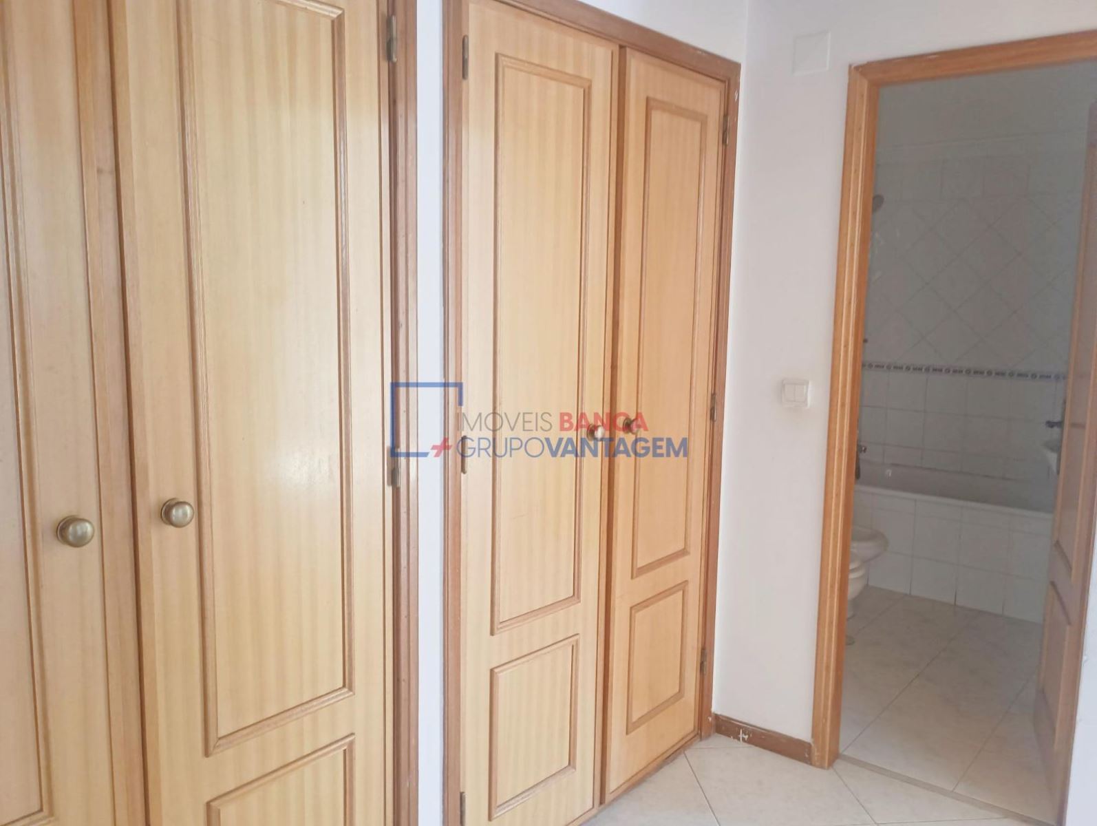 Apartamento T1 para Venda em Rio de Mouro Foto 20