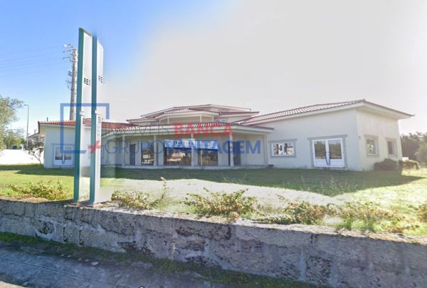 Moradia T5 - Restaurante - Valpaços