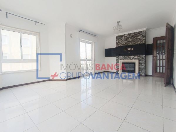 Apartamento T2 Rio De Mouro