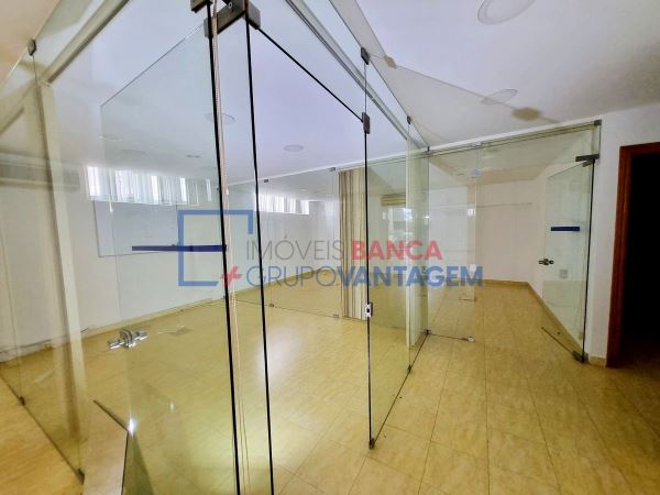 Oportunidade Única Em Setúbal: 263M² De Versatilidade No Bairro Afonso Costa