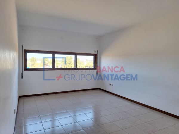 Apartamento T4 - Perafita