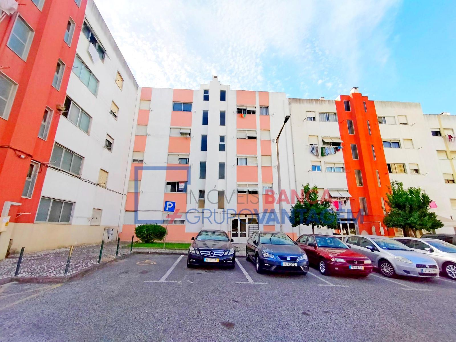 Apartamento T3 para Venda em Carregado e Cadafais Foto 1