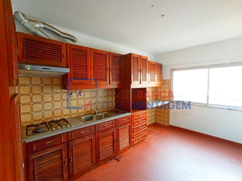 Apartamento T3 para Venda em Carregado e Cadafais Foto 4