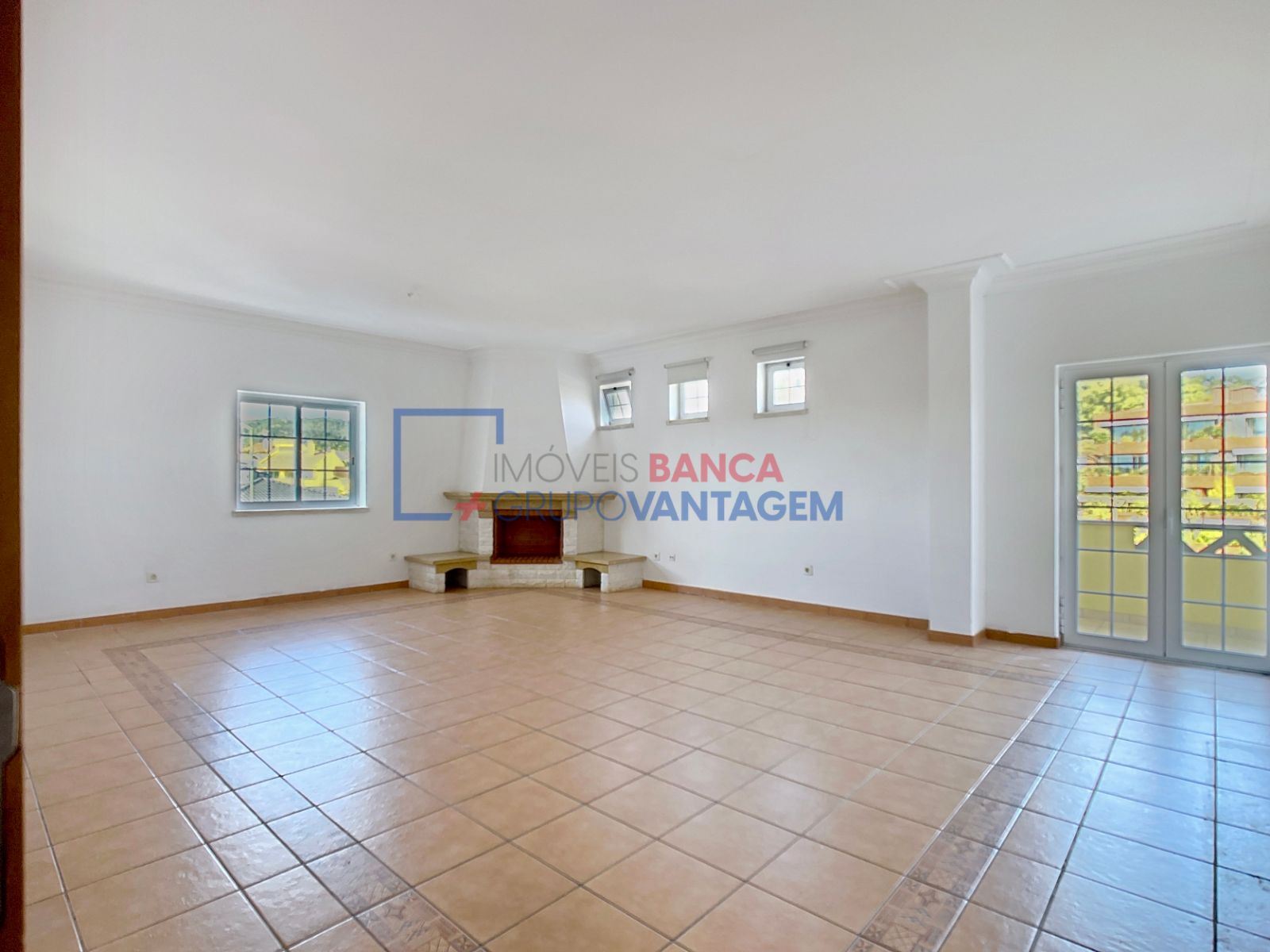 Apartamento T3 para Venda em Santa Maria e São Miguel, São Martinho, São Pedro Penaferrim