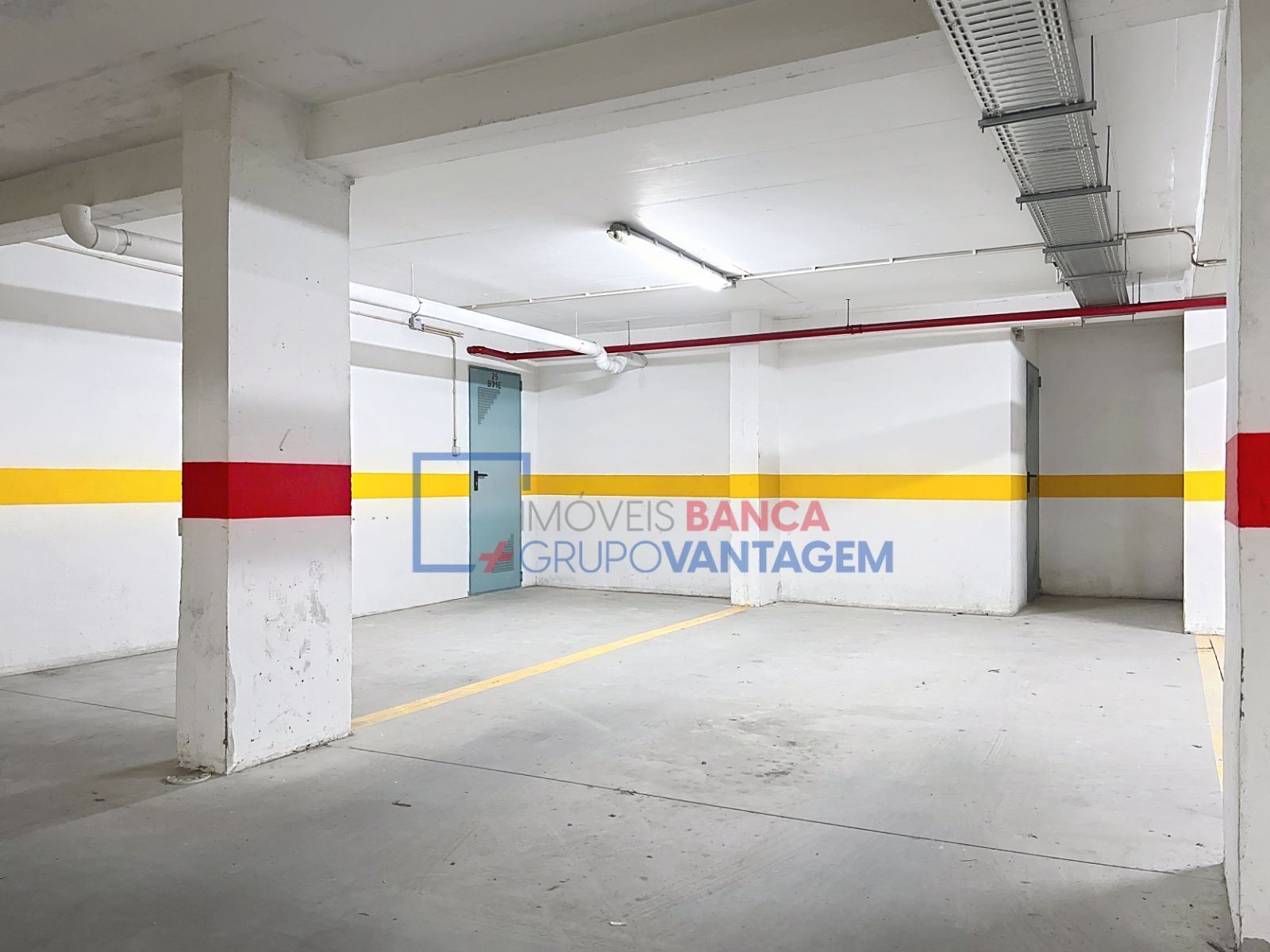 Apartamento T3 para Venda em Santa Maria e São Miguel, São Martinho, São Pedro Penaferrim