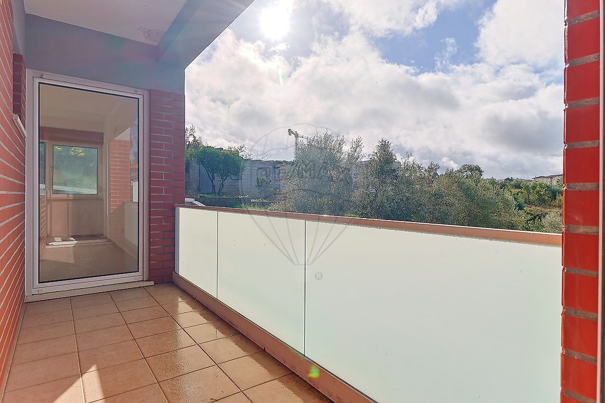 Moradia T4 para Venda em São Martinho do Bispo e Ribeira de Frades