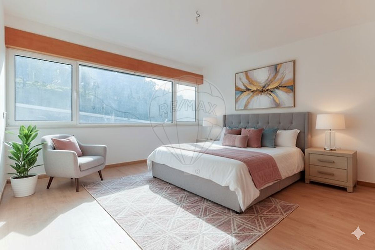 Moradia T4 para Venda em São Martinho do Bispo e Ribeira de Frades