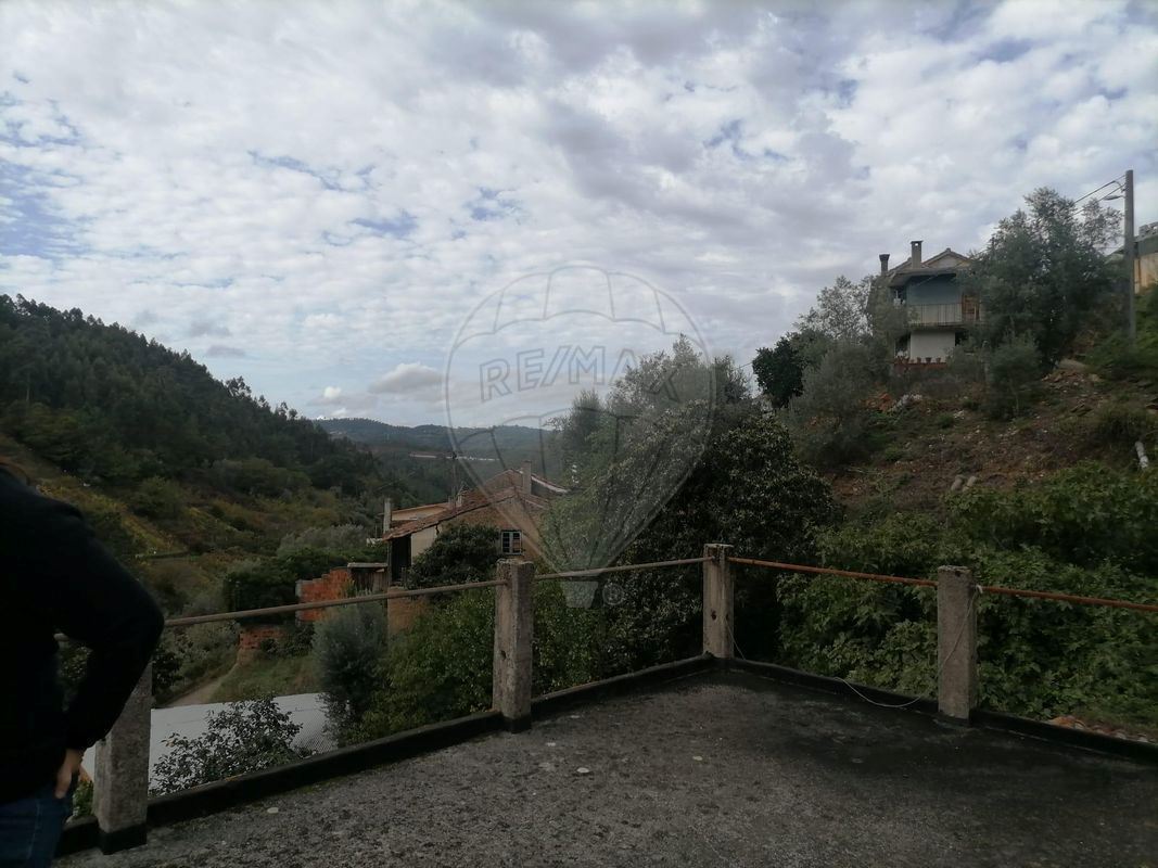 Moradia T2 para Venda em Ceira