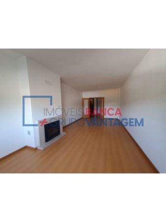 Apartamento T2 Á Venda Em Ermesinde