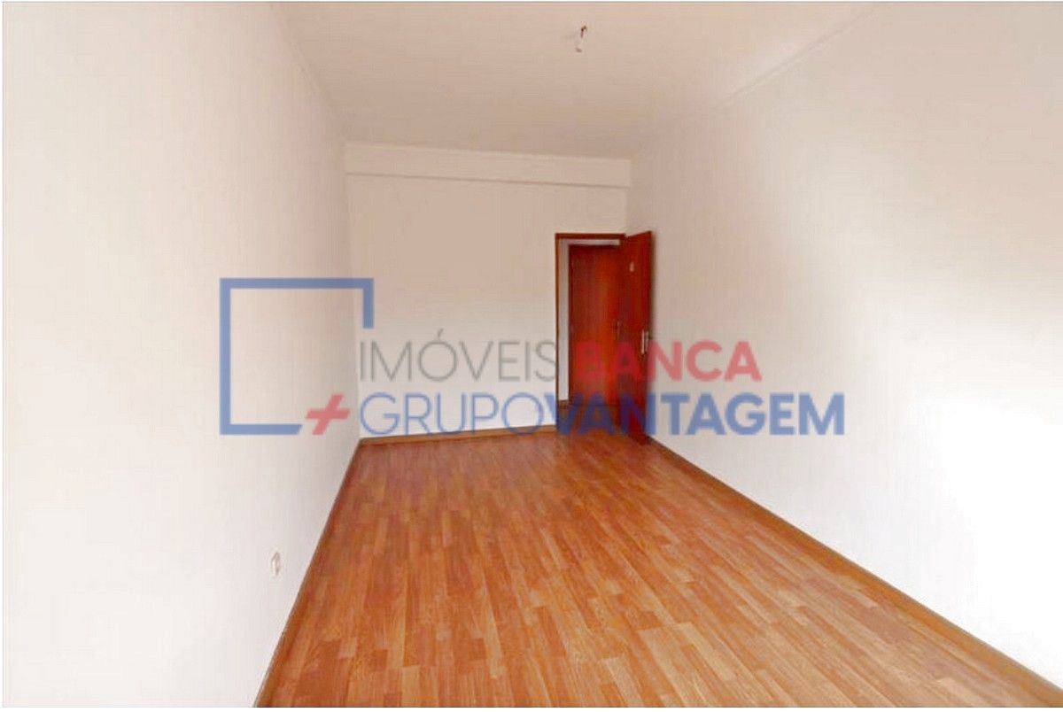 Apartamento T3 para Venda em Baixa da Banheira e Vale da Amoreira