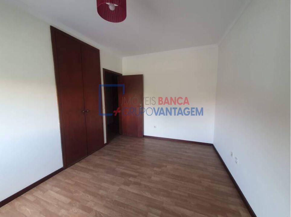 Apartamento T1 para Venda em Ramalde