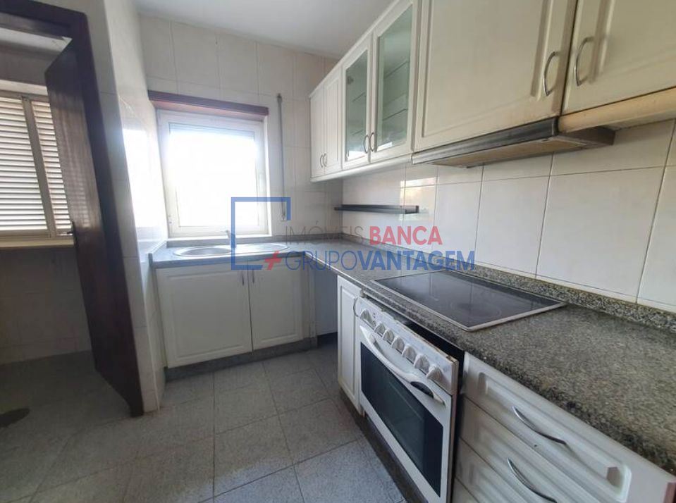 Apartamento T1 para Venda em Ramalde
