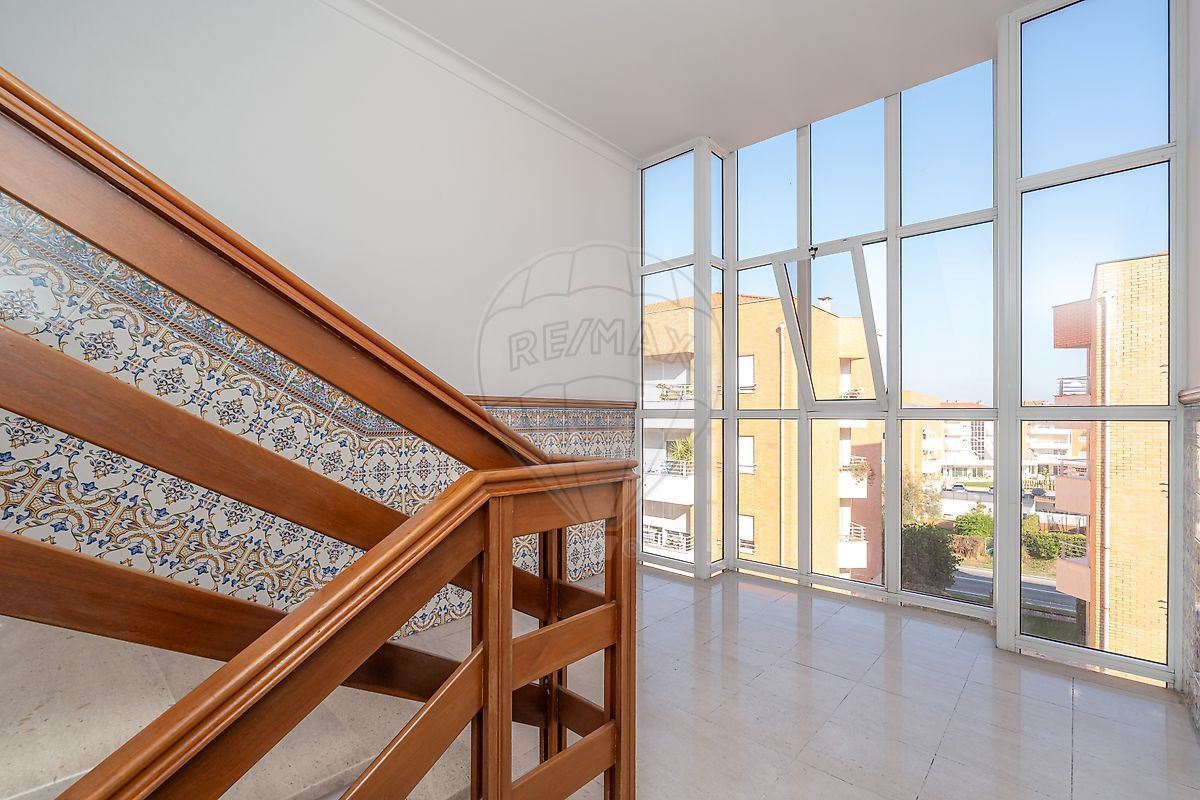 Apartamento T3 para Venda em Condeixa-A-Velha e Condeixa-A-Nova