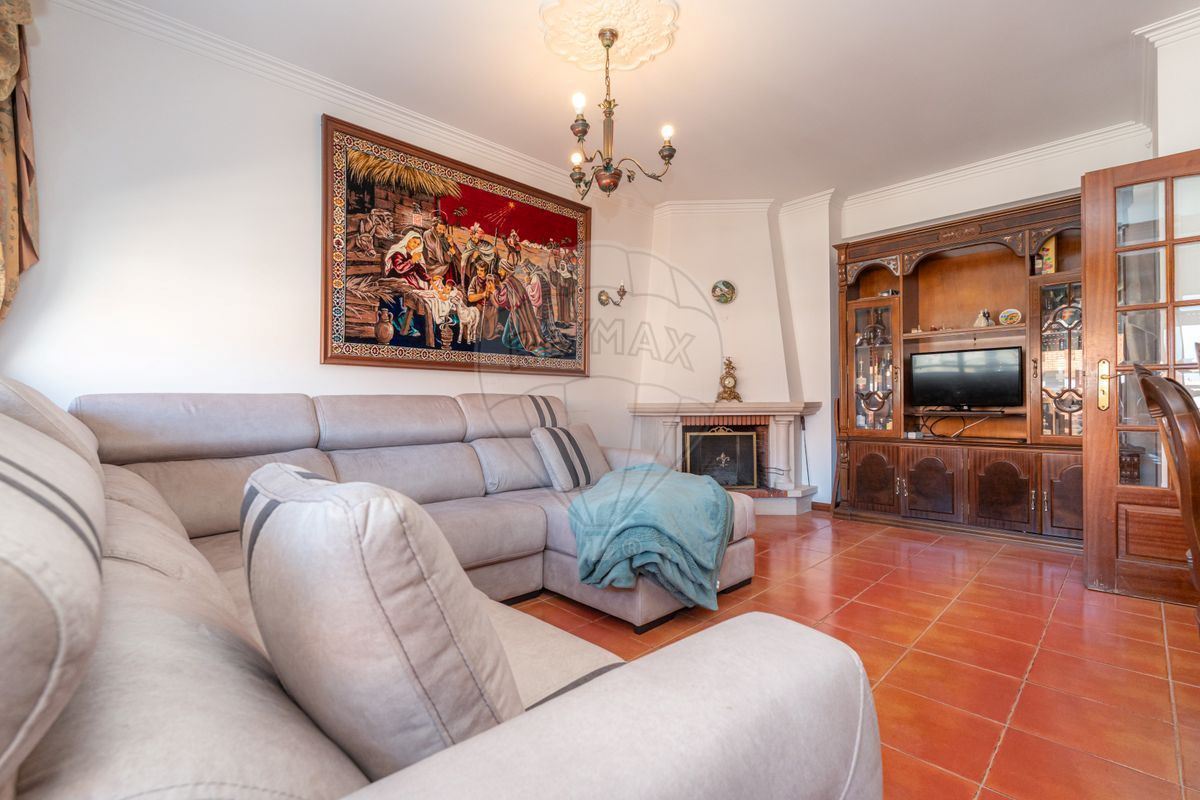 Apartamento T3 para Venda em Condeixa-A-Velha e Condeixa-A-Nova