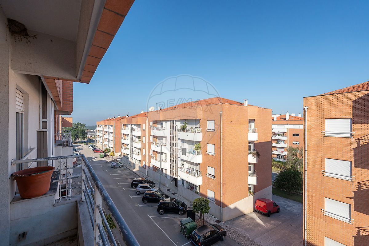 Apartamento T3 para Venda em Condeixa-A-Velha e Condeixa-A-Nova