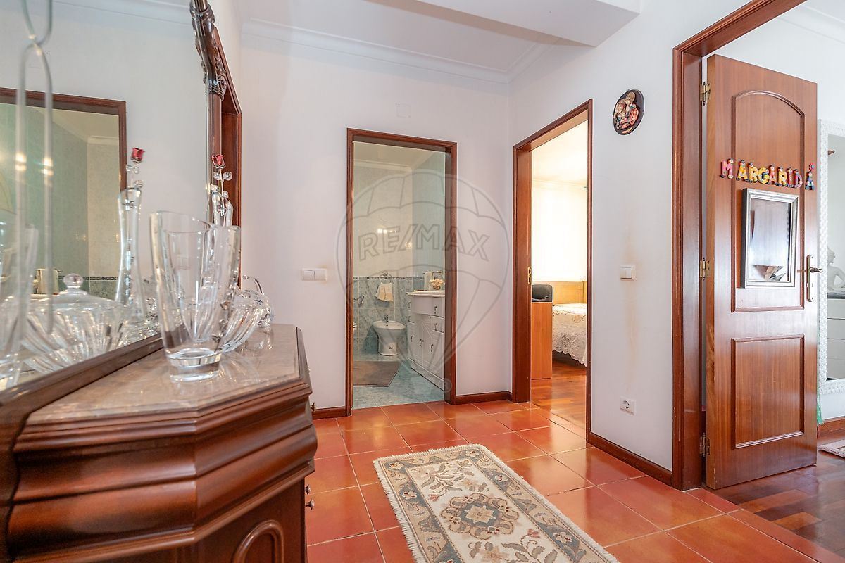 Apartamento T3 para Venda em Condeixa-A-Velha e Condeixa-A-Nova