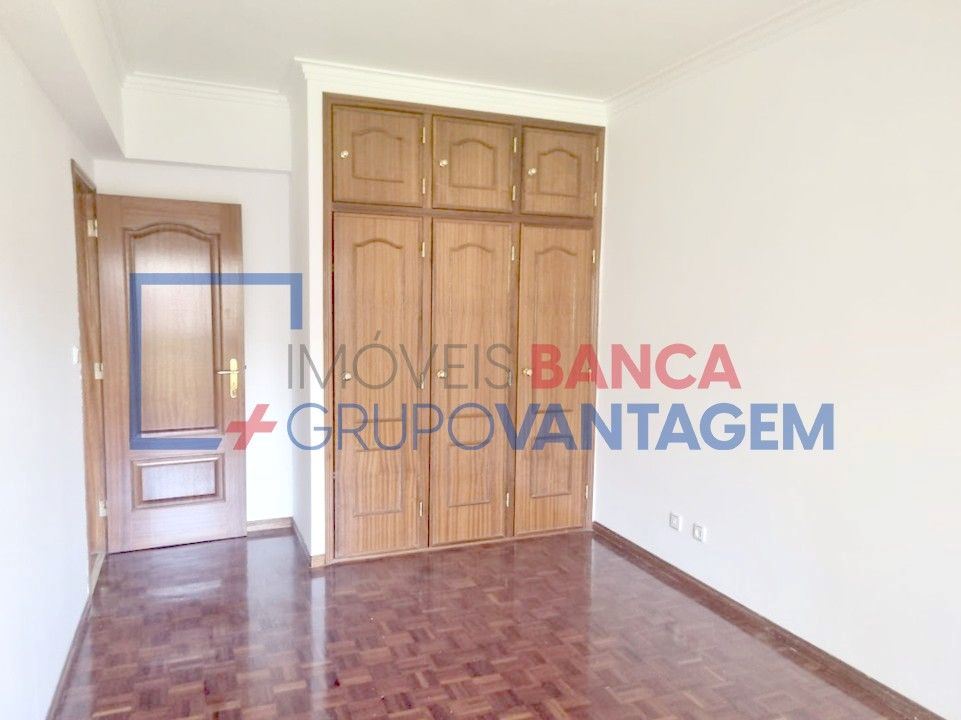Apartamento T2 para Venda em Póvoa de Santa Iria e Forte da Casa
