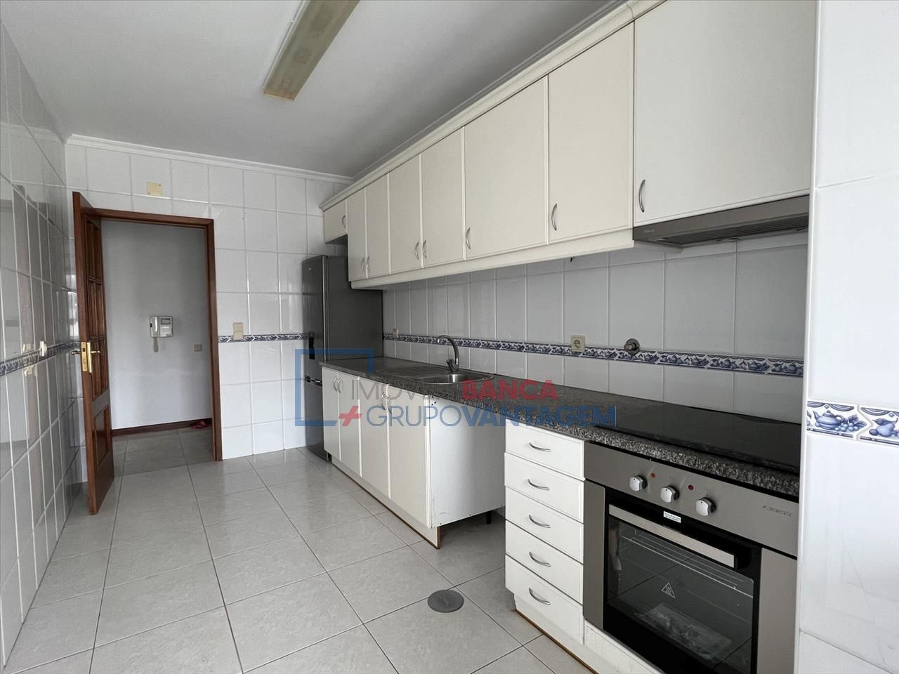 Apartamento T2 para Venda em Mafamude e Vilar do Paraíso