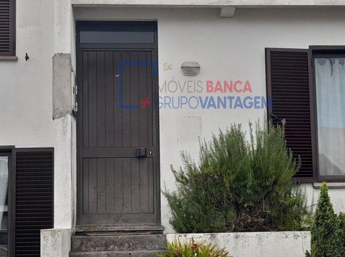 Moradia T3 para Venda em Angra (Santa Luzia)