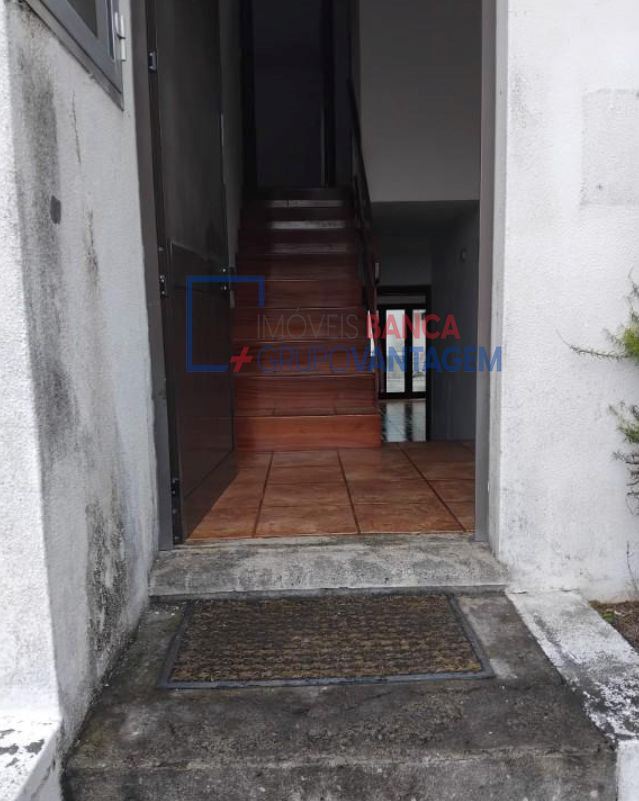 Moradia T3 para Venda em Angra (Santa Luzia)