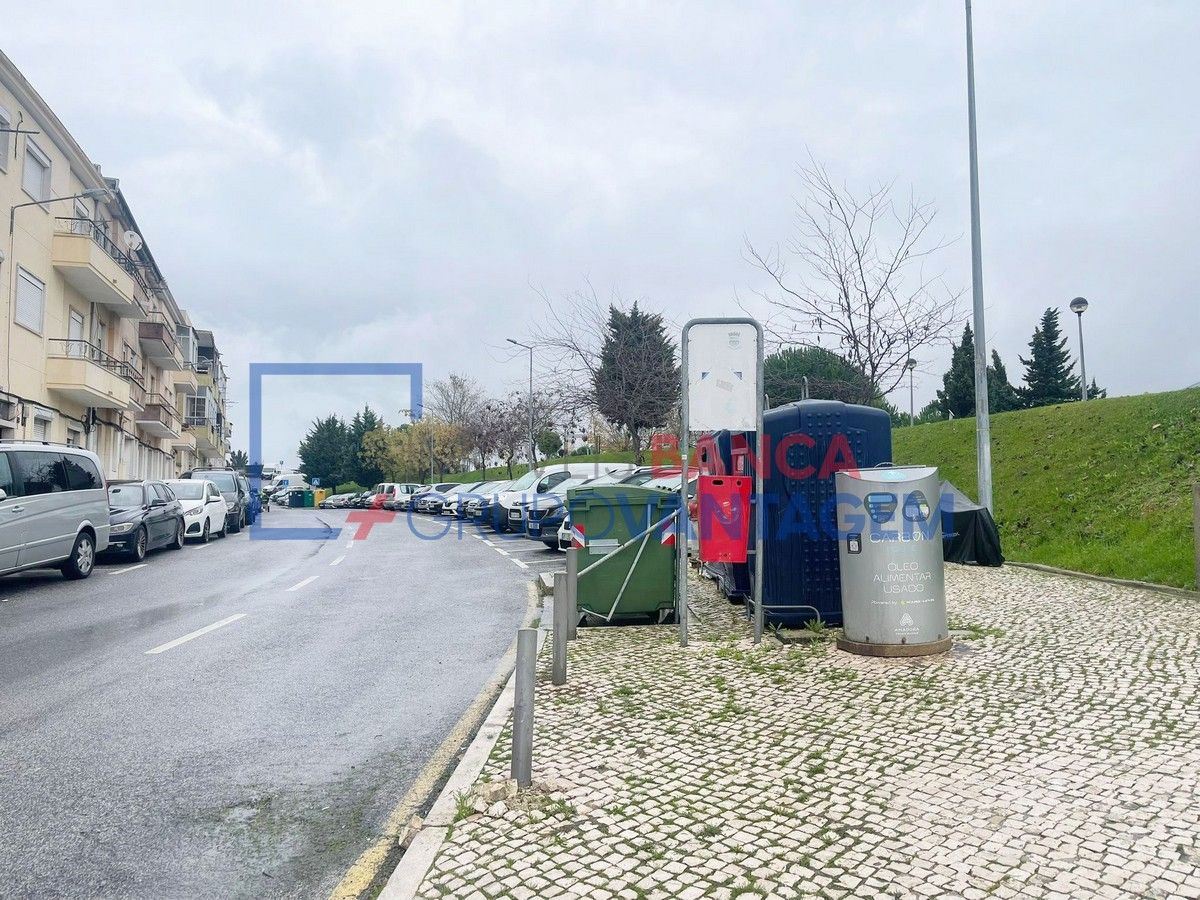 Apartamento T1 para Venda em Falagueira-Venda Nova