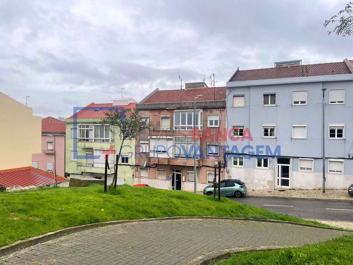 Apartamento T1 para Venda em Falagueira-Venda Nova