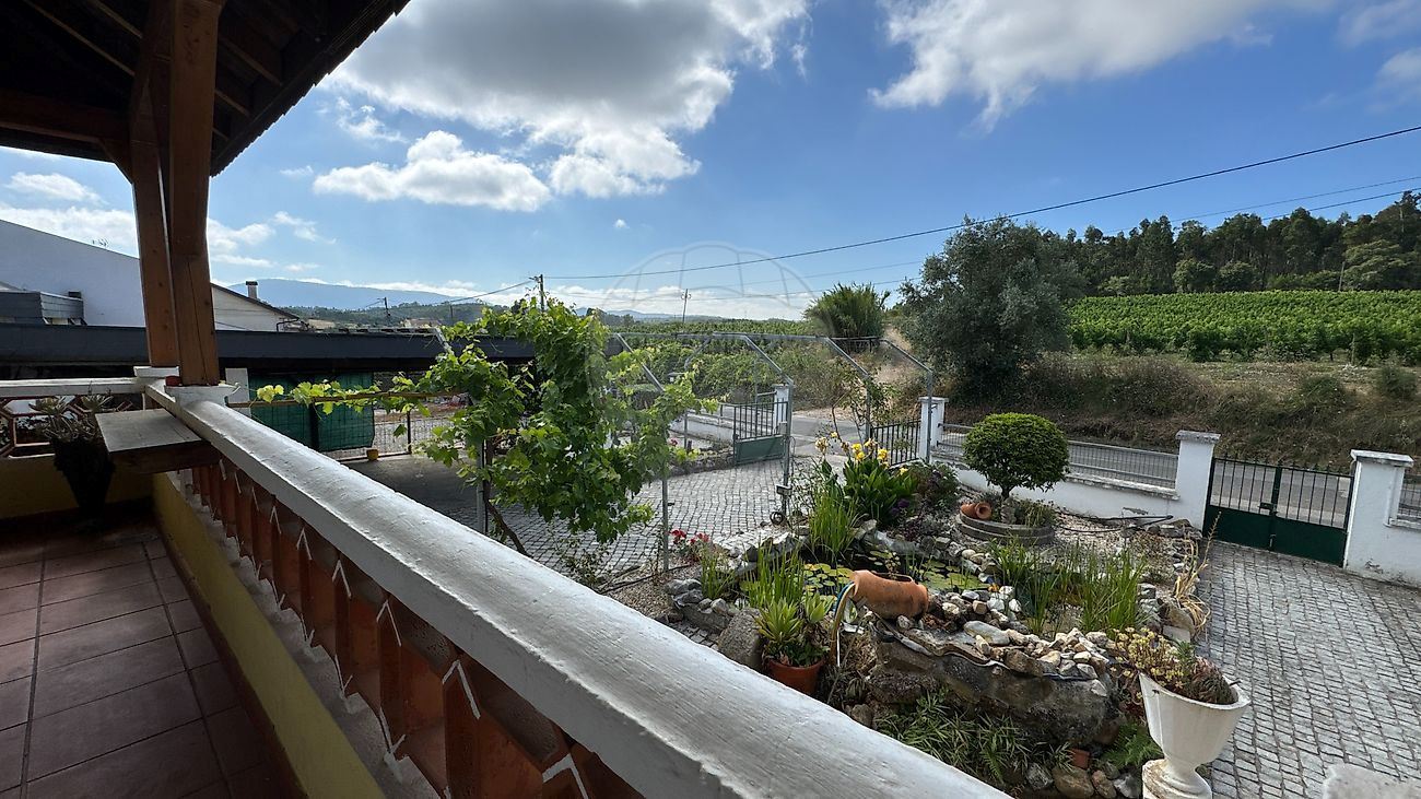 Moradia T4 para Venda em Casal Comba