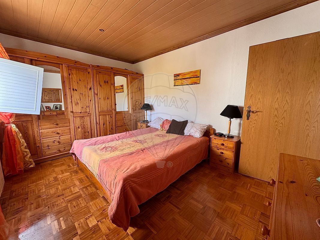 Moradia T4 para Venda em Casal Comba