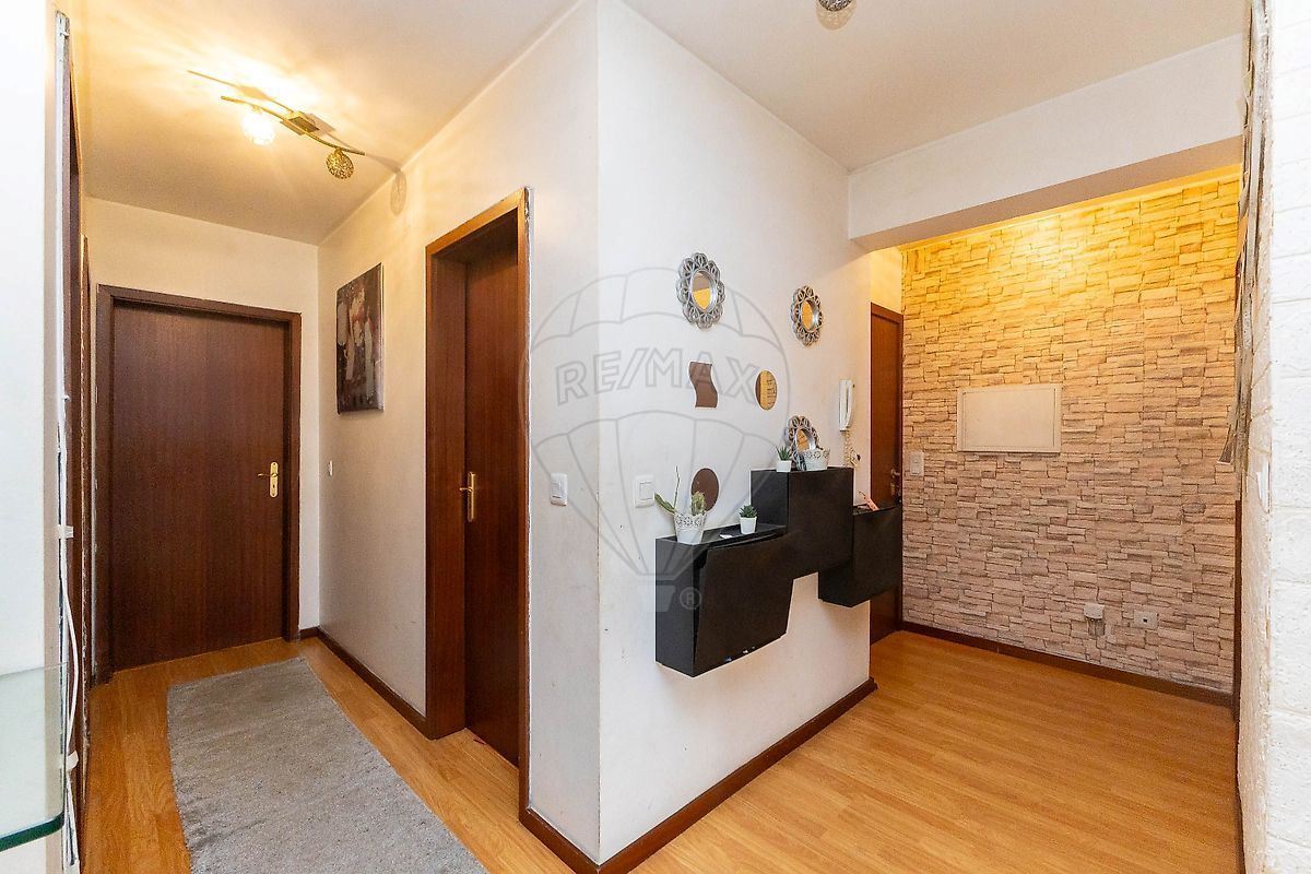 Apartamento T3 para Venda em Campo e Sobrado