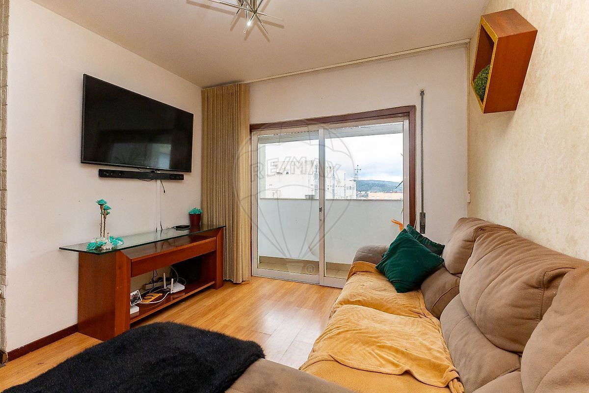 Apartamento T3 para Venda em Campo e Sobrado