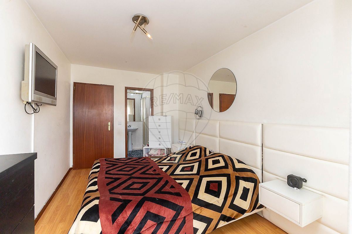 Apartamento T3 para Venda em Campo e Sobrado