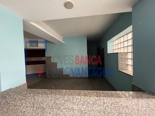 Loja para Venda em Candoso Santiago e Mascotelos