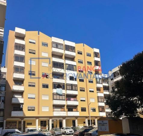 Apartamento T2 Em Agualva - Sintra