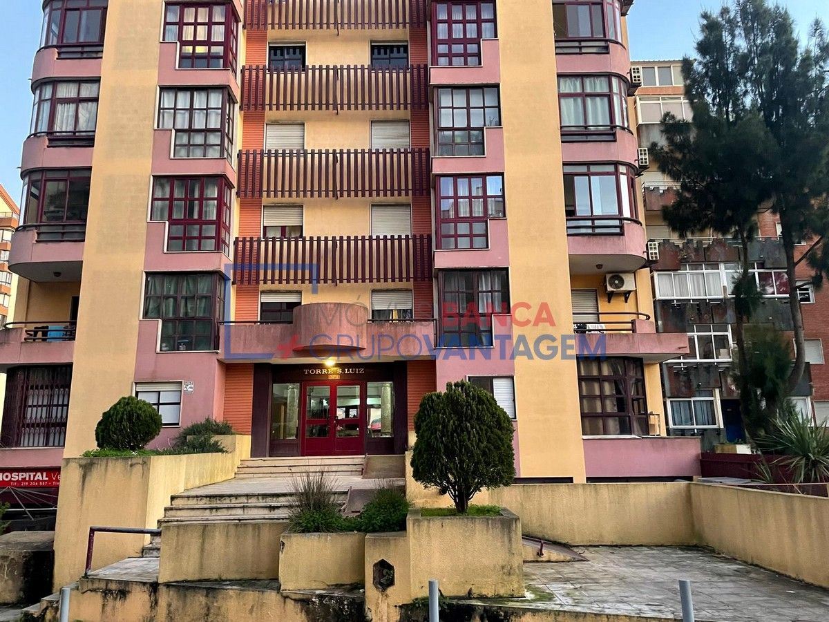 Apartamento T3 para Venda em Algueirão-Mem Martins