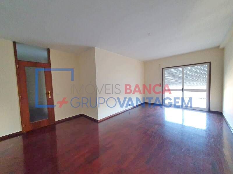 Apartamento T2 para Venda em Gondomar (São Cosme), Valbom e Jovim