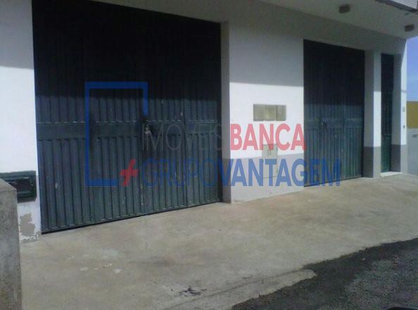 Moradia T6 para Venda em Estreito de Camara de Lobos