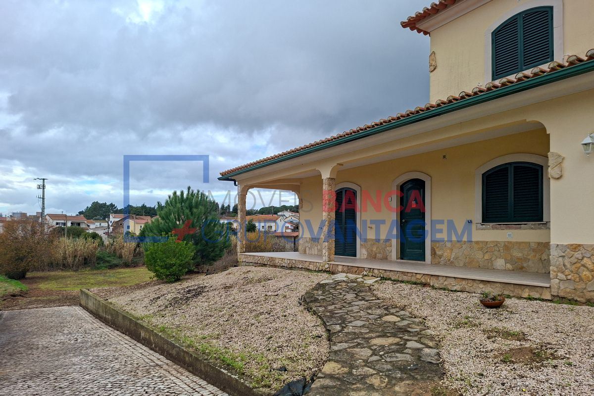 Moradia T4 para Venda em Ramalhal