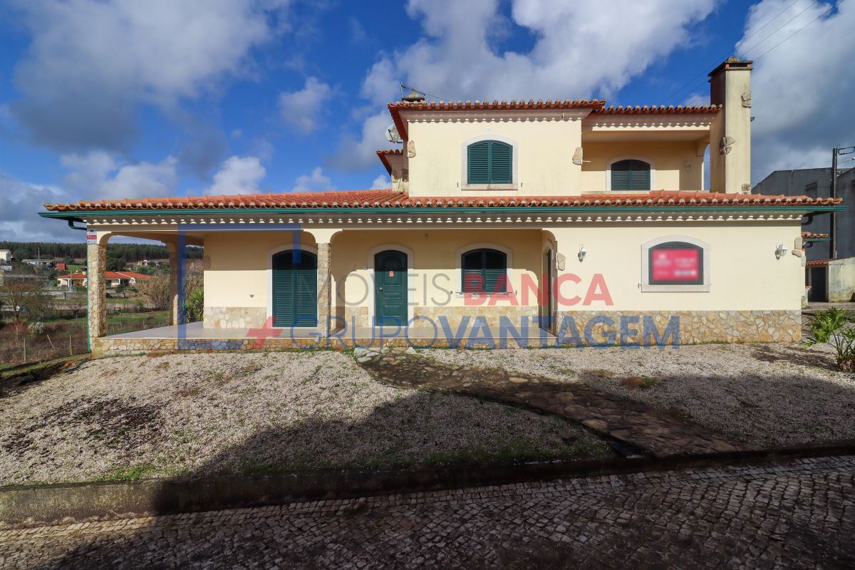 Moradia T4 para Venda em Ramalhal