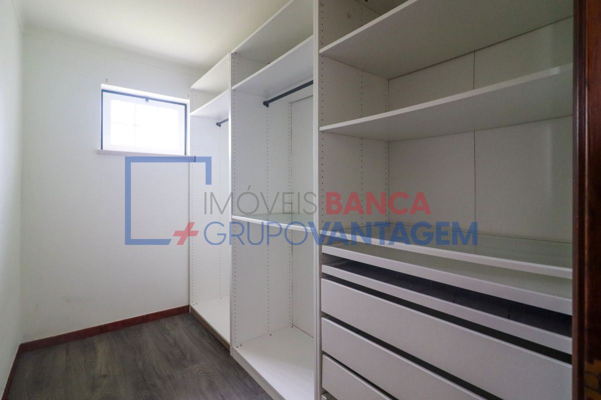 Moradia T4 para Venda em Ramalhal