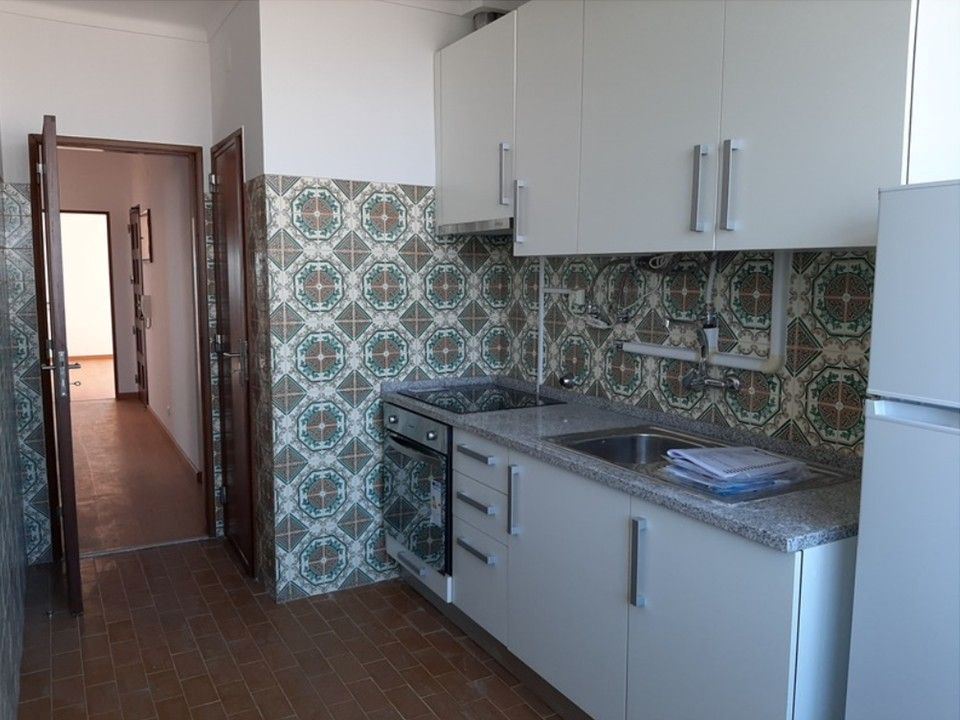 Apartamento T3 para Venda em Agualva e Mira-Sintra