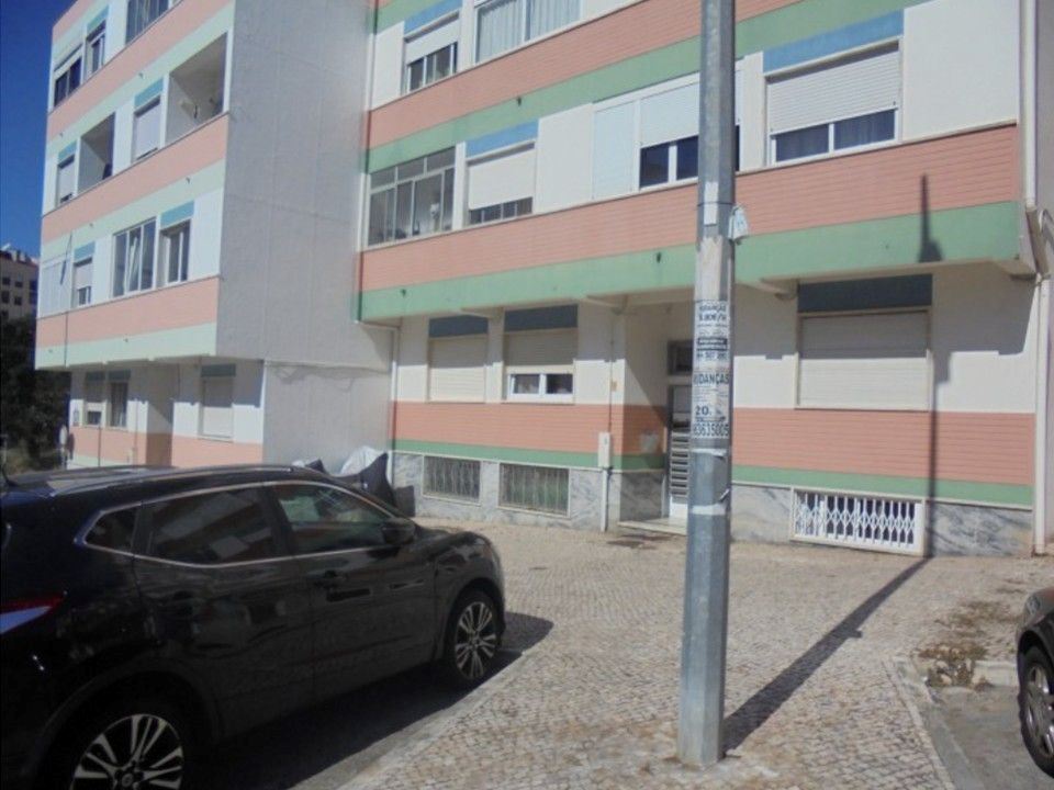 Apartamento T2 para Venda em Rio de Mouro