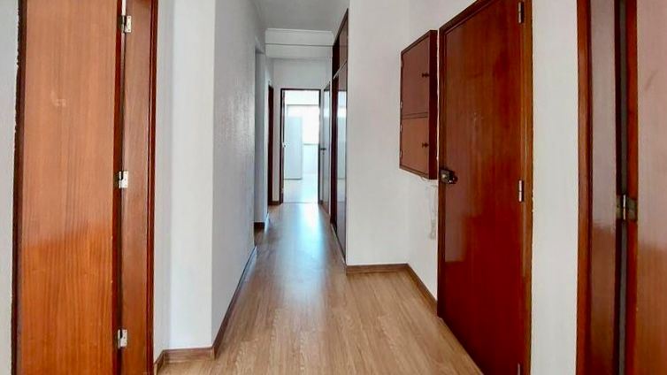 Apartamento T3 para Venda em Algueirão-Mem Martins