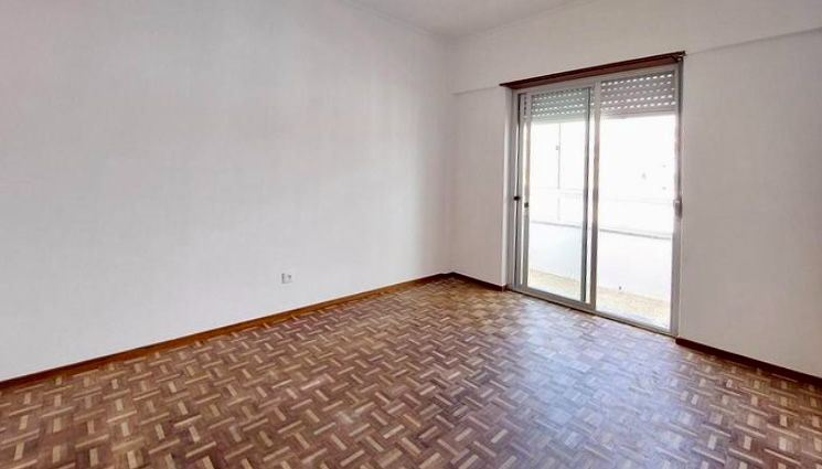 Apartamento T3 para Venda em Algueirão-Mem Martins