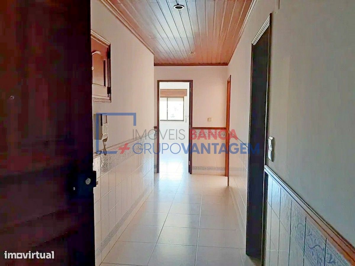 Apartamento T1 para Venda em Queluz e Belas