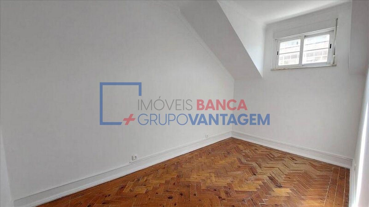 Apartamento T3 para Venda em Queluz e Belas