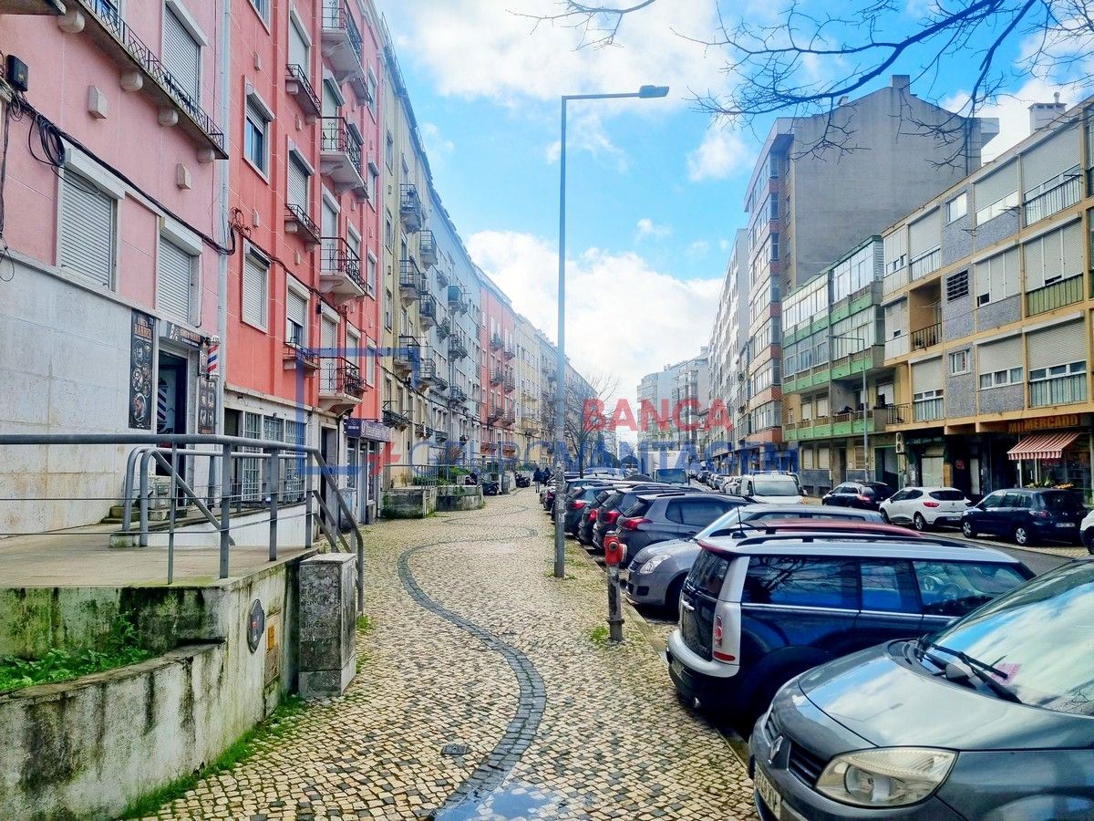 Apartamento T3 para Venda em Queluz e Belas