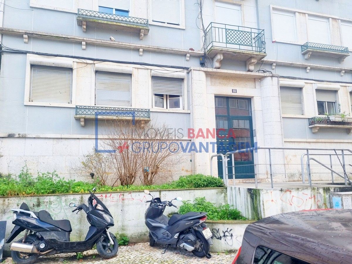 Apartamento T3 para Venda em Queluz e Belas