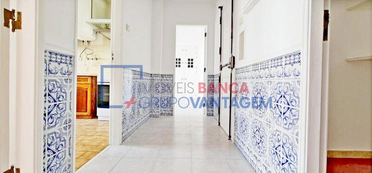 Apartamento T1 para Venda em Queluz e Belas